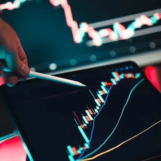 EuroQuantum crypto investment experts team